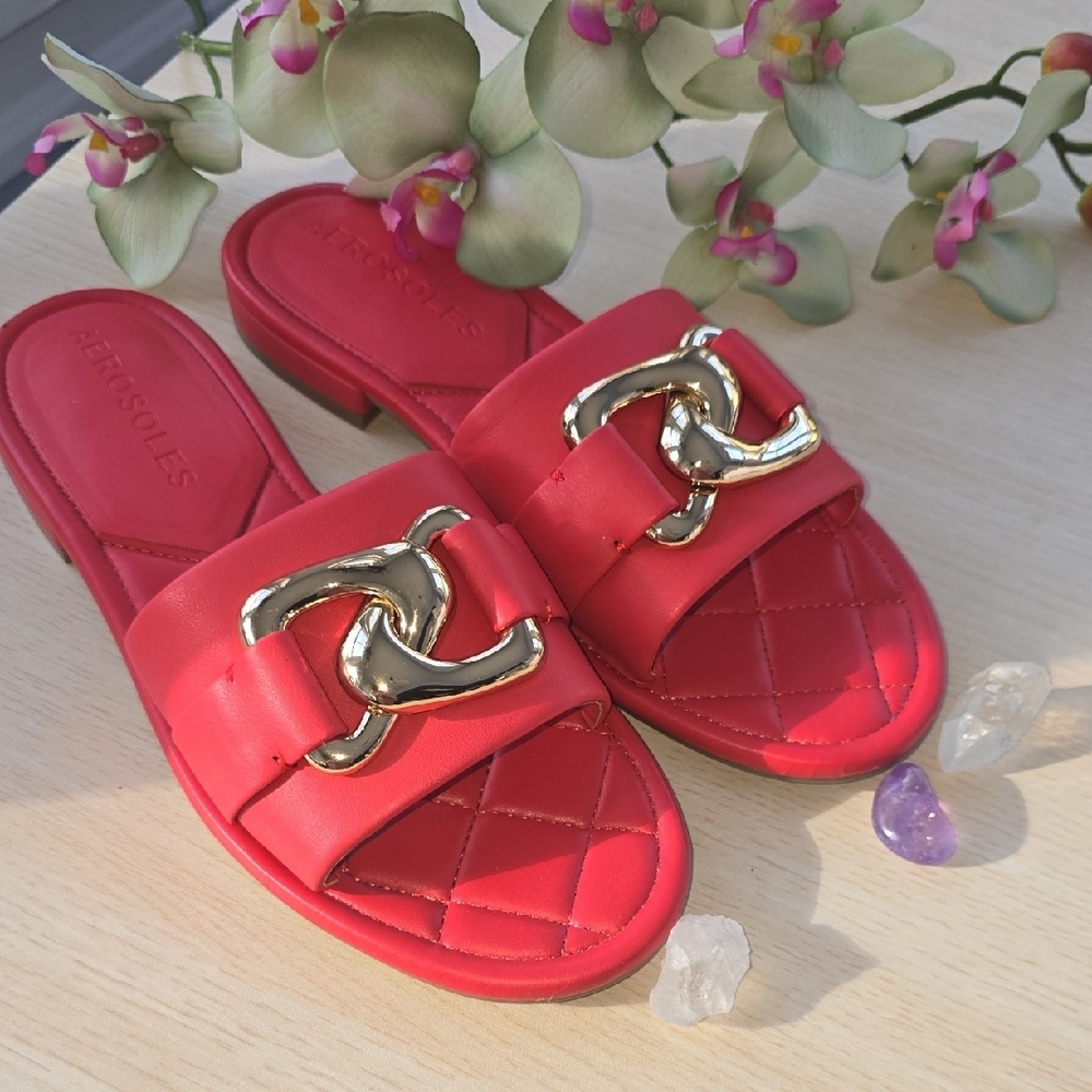 AEROSOLES Red Sandals with Gold Chain Detail